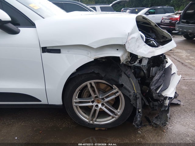 Продажа на аукционе авто 2020 Porsche Macan, vin: WP1AA2A5XLLB09722, номер лота: 45752212