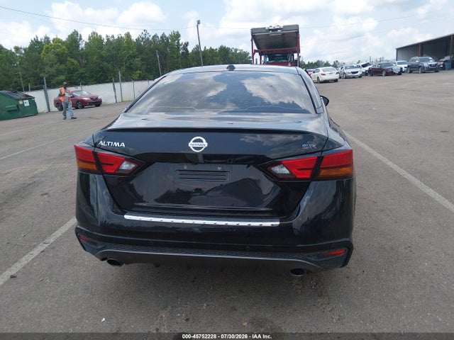 Продаж на аукціоні авто 2022 Nissan Altima Sr Fwd, vin: 1N4BL4CV3NN375864, номер лоту: 45752228