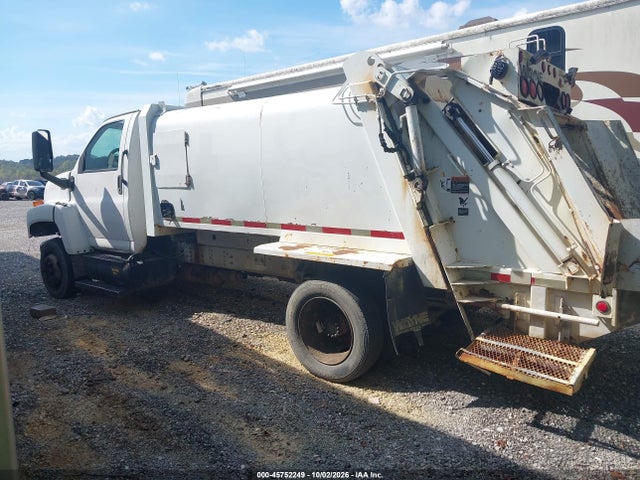 45752249 :رقم المزاد ، 1GDJ6C1G26F402152 vin ، 2006 Gmc Tc6500 مزاد بيع