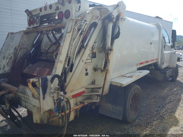 45752249 :رقم المزاد ، 1GDJ6C1G26F402152 vin ، 2006 Gmc Tc6500 مزاد بيع