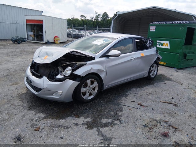 Продажа на аукционе авто 2013 Hyundai Elantra Gls, vin: KMHDH4AE6DU548011, номер лота: 45752252