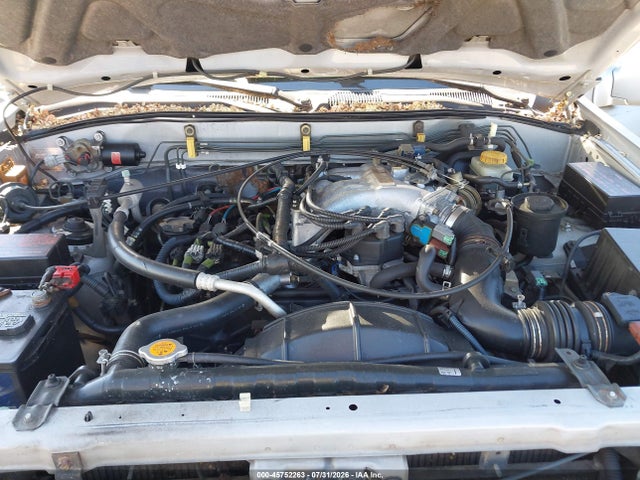 Auction sale of the 2000 Infiniti Qx4, vin: JNRAR07Y1YW082724, lot number: 45752263