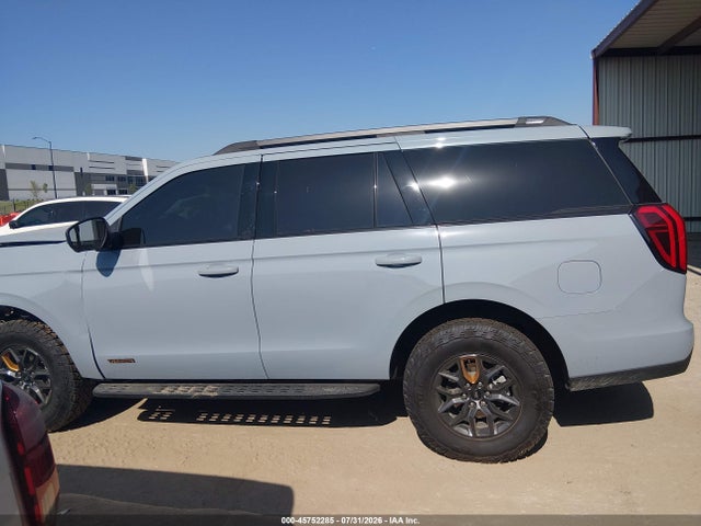 Продажа на аукционе авто 2026 Ford Expedition Tremor, vin: 1FMJU1RG2TEA04312, номер лота: 45752285