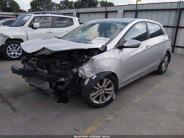 2013 Hyundai Elantra Gt მანქანა იყიდება აუქციონზე, vin: KMHD35LE0DU024029, აუქციონის ნომერი: 45752300