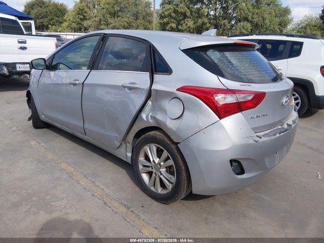 2013 Hyundai Elantra Gt მანქანა იყიდება აუქციონზე, vin: KMHD35LE0DU024029, აუქციონის ნომერი: 45752300