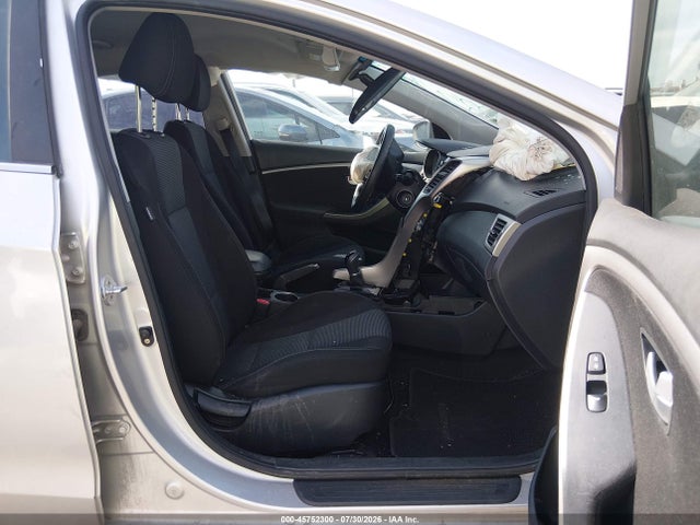 2013 Hyundai Elantra Gt მანქანა იყიდება აუქციონზე, vin: KMHD35LE0DU024029, აუქციონის ნომერი: 45752300
