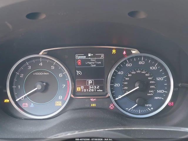 45752308 :رقم المزاد ، JF2GPAMC5F8329406 vin ، 2015 Subaru Xv Crosstrek 2.0i Limited مزاد بيع