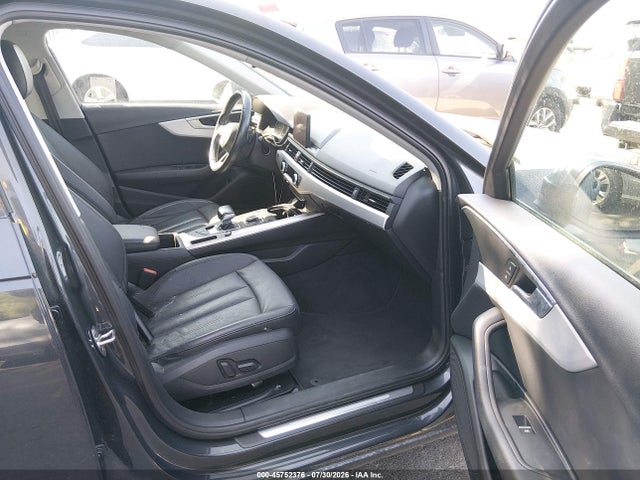 WAUGNAF44HN024927 Audi A4 PREMIUM
