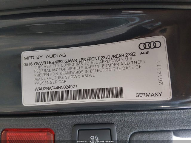WAUGNAF44HN024927 Audi A4 PREMIUM