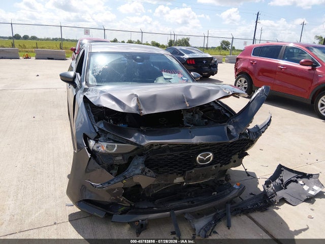 Mazda Mazda3 Preferred Package 2019 JM1BPBDM8K1133177 Image 12