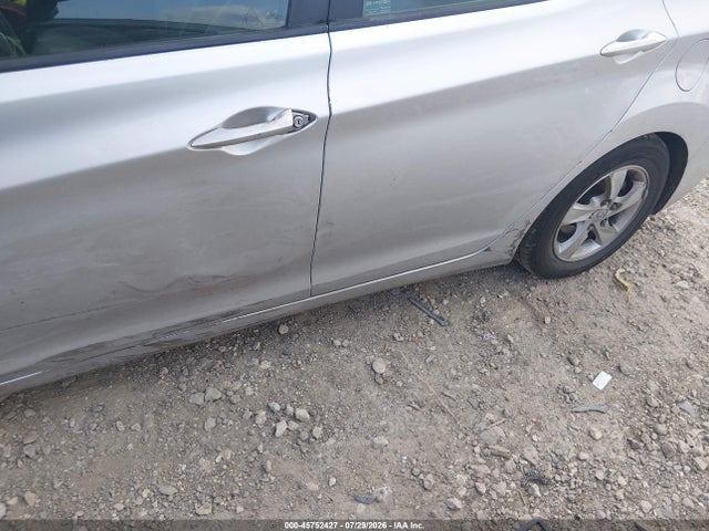 2015 Hyundai Elantra Se მანქანა იყიდება აუქციონზე, vin: 5NPDH4AE7FH633926, აუქციონის ნომერი: 45752427