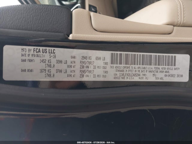 1C4RJFAG9JC405244 Jeep Grand Cherokee Laredo E 4x4