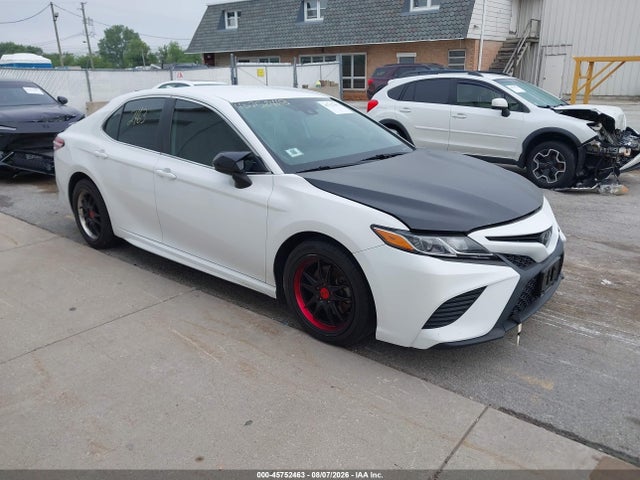 45752463 :رقم المزاد ، 4T1G11AKXLU345000 vin ، 2020 Toyota Camry Se مزاد بيع