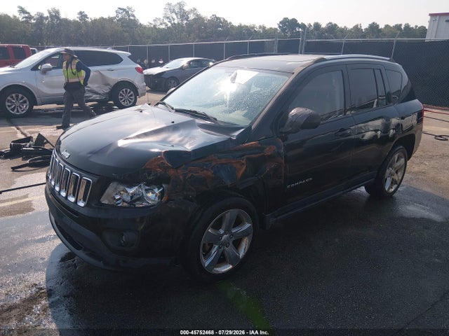45752468 :رقم المزاد ، 1C4NJCCB5CD623564 vin ، 2012 Jeep Compass Limited مزاد بيع