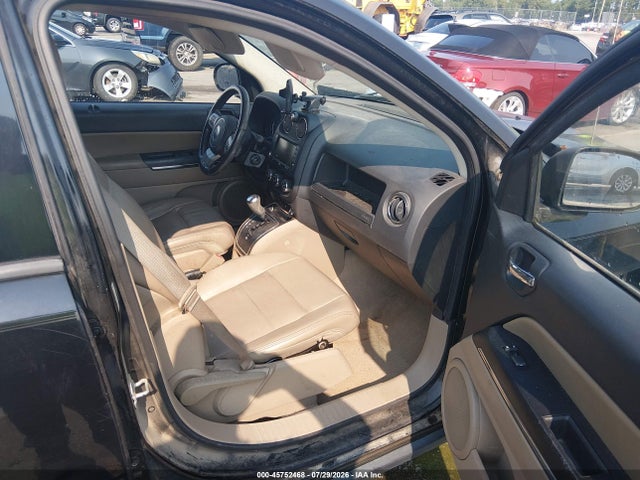 45752468 :رقم المزاد ، 1C4NJCCB5CD623564 vin ، 2012 Jeep Compass Limited مزاد بيع