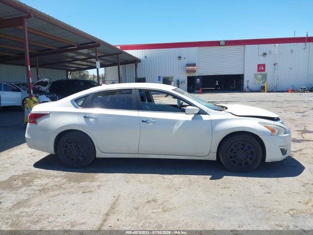 1N4AL3AP2FN347534 Nissan Altima 2.5 S