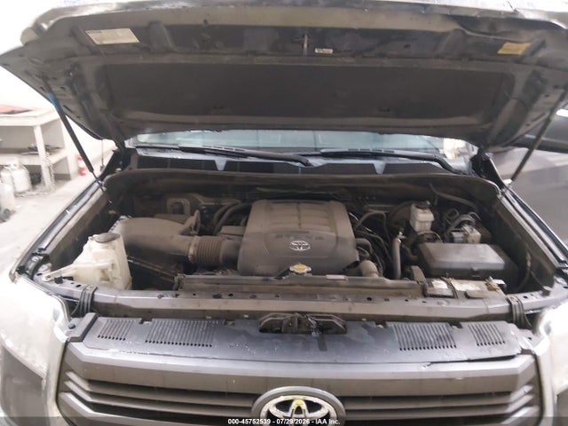 5TFDY5F12FX430801 Toyota Tundra Sr5 5.7l V8