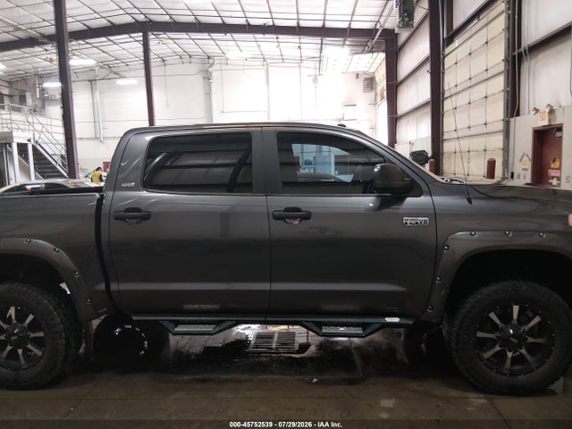 5TFDY5F12FX430801 Toyota Tundra Sr5 5.7l V8