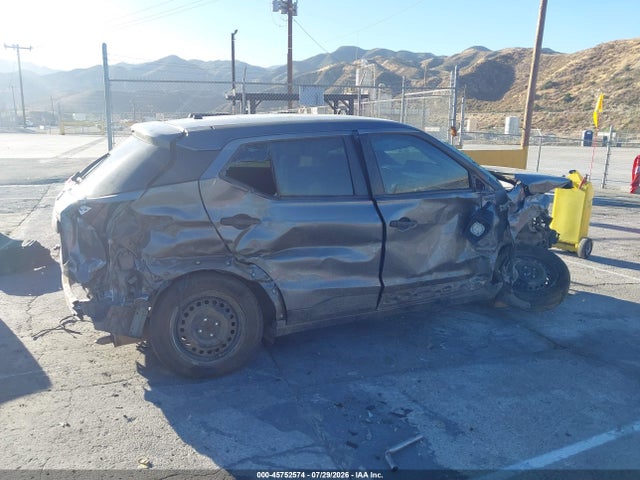 45752574 :رقم المزاد ، 3N1CP5BV4LL538807 vin ، 2020 Nissan Kicks S Xtronic Cvt مزاد بيع