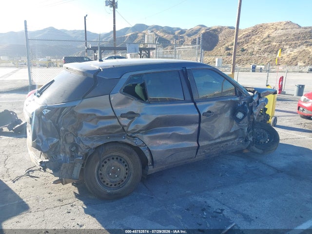 45752574 :رقم المزاد ، 3N1CP5BV4LL538807 vin ، 2020 Nissan Kicks S Xtronic Cvt مزاد بيع