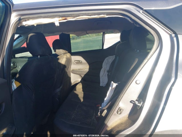 45752574 :رقم المزاد ، 3N1CP5BV4LL538807 vin ، 2020 Nissan Kicks S Xtronic Cvt مزاد بيع