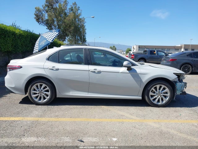 4T1C11AK9NU052691 Toyota CAMRY LE