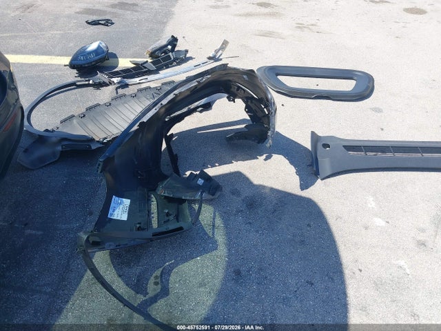 Tesla Model Y 2024 7SAYGDED6RA330144 Image 10