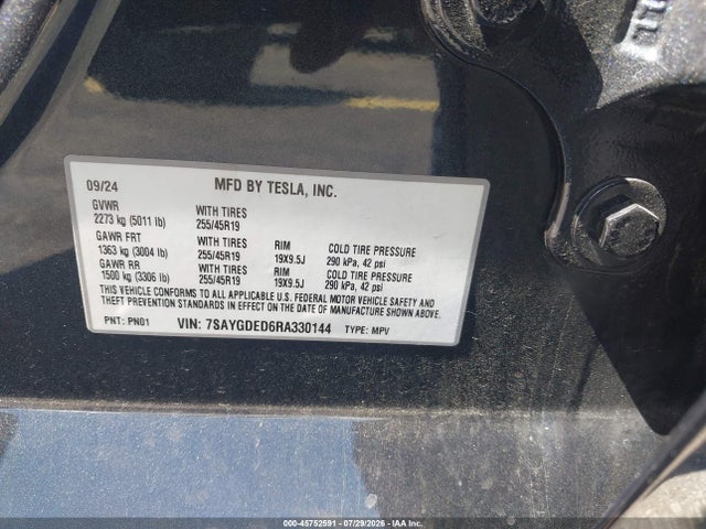 Tesla Model Y 2024 7SAYGDED6RA330144 Image 9
