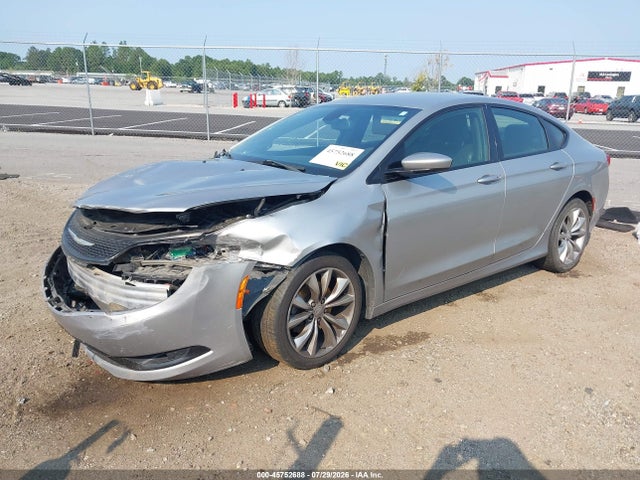 2015 Chrysler 200 S მანქანა იყიდება აუქციონზე, vin: 1C3CCCBB4FN629376, აუქციონის ნომერი: 45752688