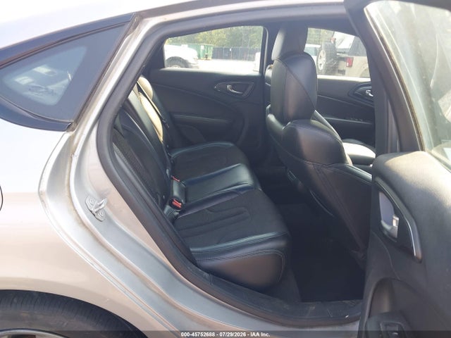 2015 Chrysler 200 S მანქანა იყიდება აუქციონზე, vin: 1C3CCCBB4FN629376, აუქციონის ნომერი: 45752688