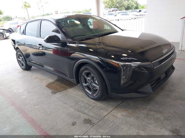 45752692 :رقم المزاد ، 3KPFT4DE5TE332364 vin ، 2026 Kia K4 Lxs مزاد بيع