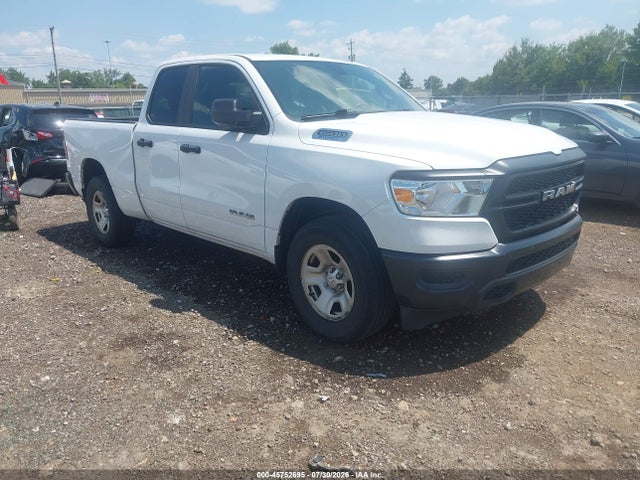 45752695 :رقم المزاد ، 1C6SRECG3NN308964 vin ، 2022 Ram 1500 Tradesman  4x2 6'4 Box مزاد بيع