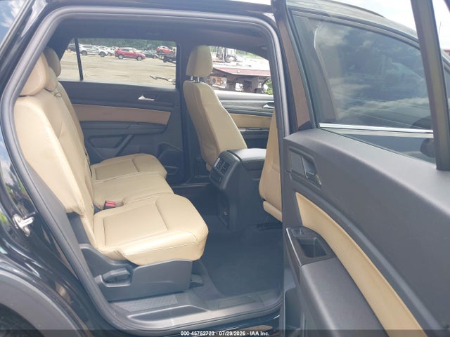 2020 Volkswagen Atlas Cross Sport 3.6l V6 Se W/technology/3.6l V6 Se W/technology R-line მანქანა იყიდება აუქციონზე, vin: 1V26E2CA9LC229970, აუქციონის ნომერი: 45752723
