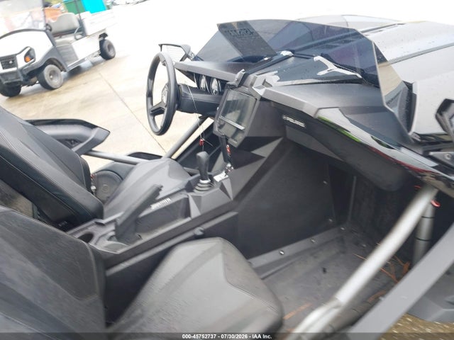 Polaris Slingshot 2018 57XAASFA2J8126710 Image 5