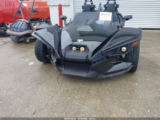 Polaris Slingshot 2018 57XAASFA2J8126710 Image 6