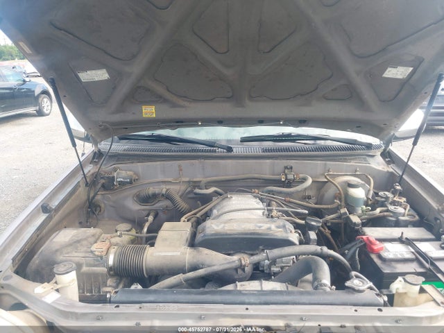 2000 Toyota Tundra Sr5 V8 მანქანა იყიდება აუქციონზე, vin: 5TBKT4415YS052221, აუქციონის ნომერი: 45752787