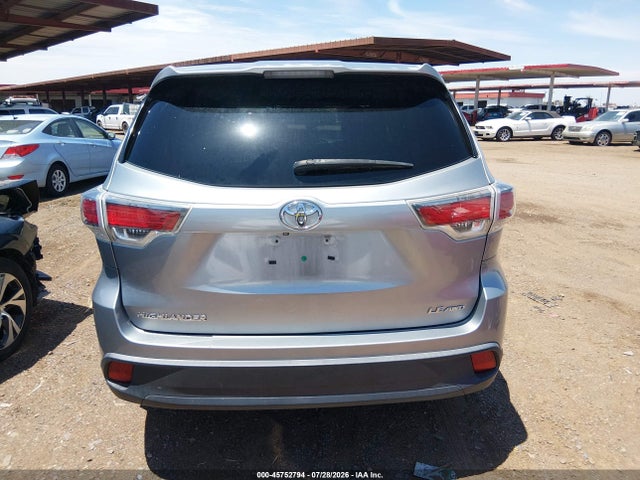 Toyota Highlander Le V6 2014 5TDBKRFH9ES045172 Image 16