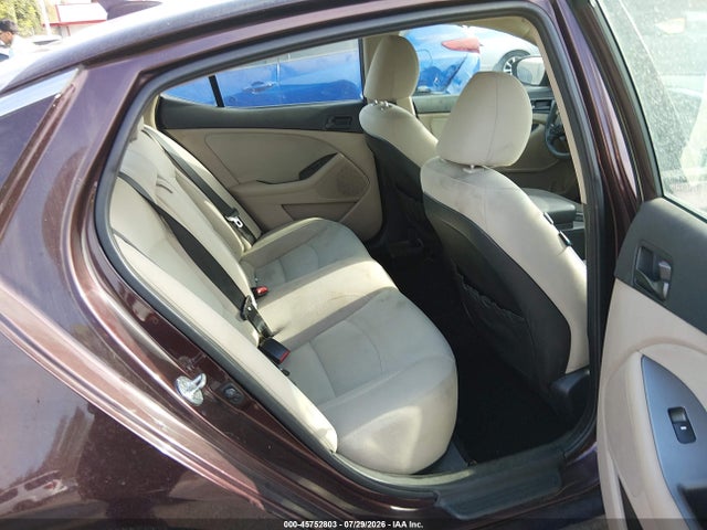 5XXGM4A75FG353637 KIA Optima Lx