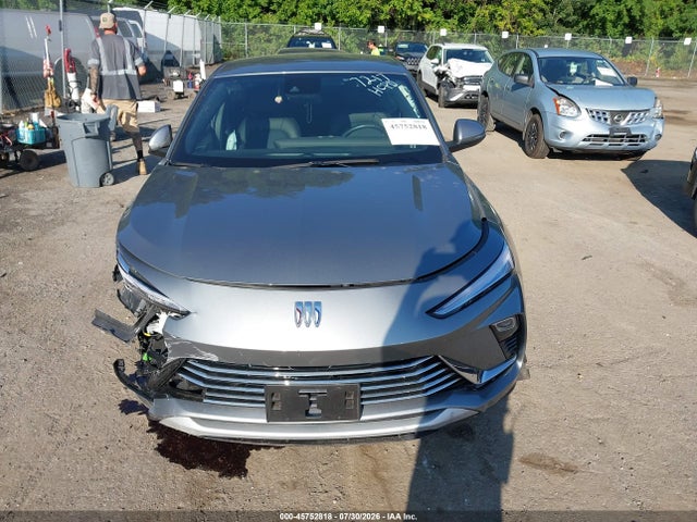 45752818 :رقم المزاد ، KL47LAEP3SB227217 vin ، 2025 Buick Envista Preferred Fwd مزاد بيع
