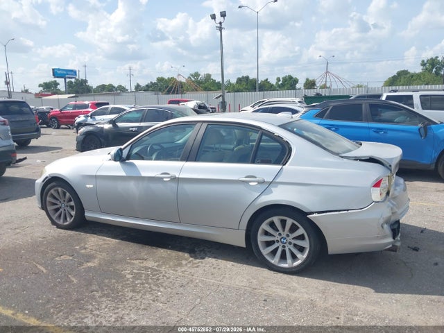 Aukcja sprzedaży 2011 Bmw 328i, vin: WBAPH7C51BE677052, numer aukcji: 45752852