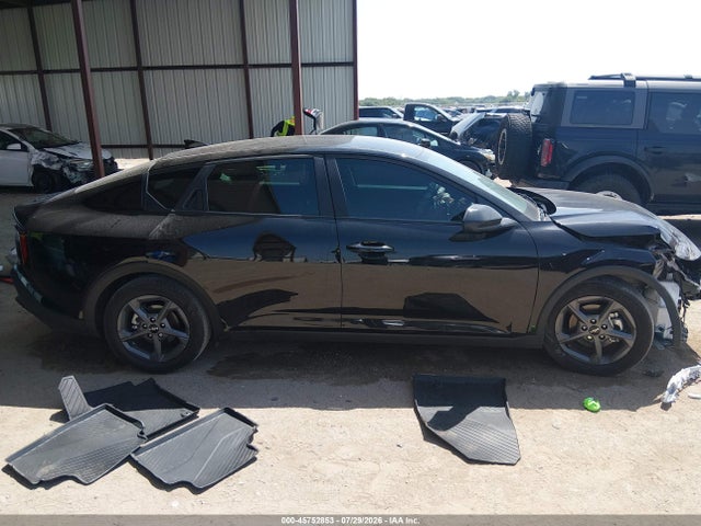 2025 Kia K4 Lxs მანქანა იყიდება აუქციონზე, vin: 3KPFT4DE6SE016812, აუქციონის ნომერი: 45752853
