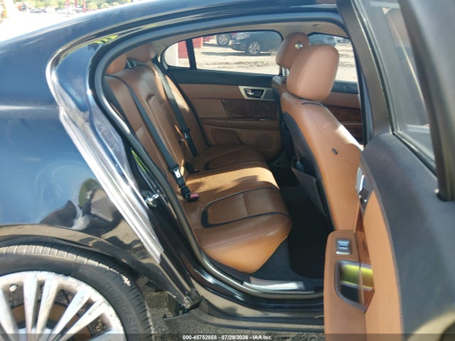 Продаж на аукціоні авто 2012 Jaguar Xf Portfolio, vin: SAJWA0HB7CLS28272, номер лоту: 45752858