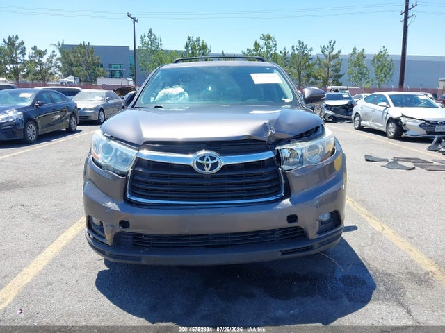 Toyota Highlander Le Plus V6 2015 5TDZKRFH5FS050207 Image 13