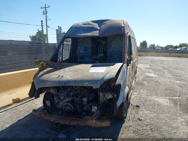 45752926 :رقم المزاد ، WD3PE8CC1A5424290 vin ، 2010 Mercedes-benz Sprinter Van 2500 High Roof مزاد بيع
