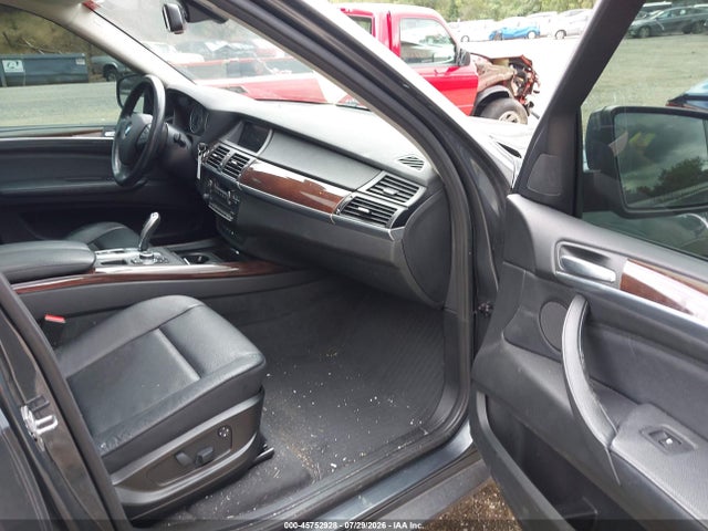 Продажа на аукционе авто 2011 Bmw X5 Xdrive35i/xdrive35i Premium/xdrive35i Sport Activity, vin: 5UXZV4C52BLL58367, номер лота: 45752928