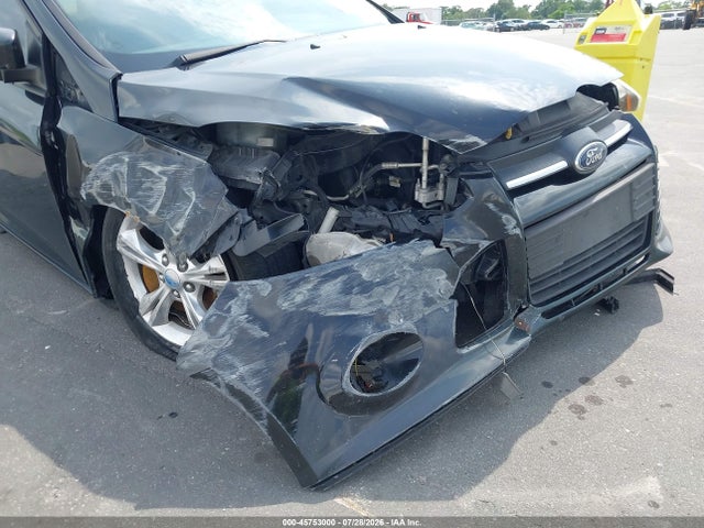 45753000 :رقم المزاد ، 1FADP3F26DL282792 vin ، 2013 Ford Focus Se مزاد بيع