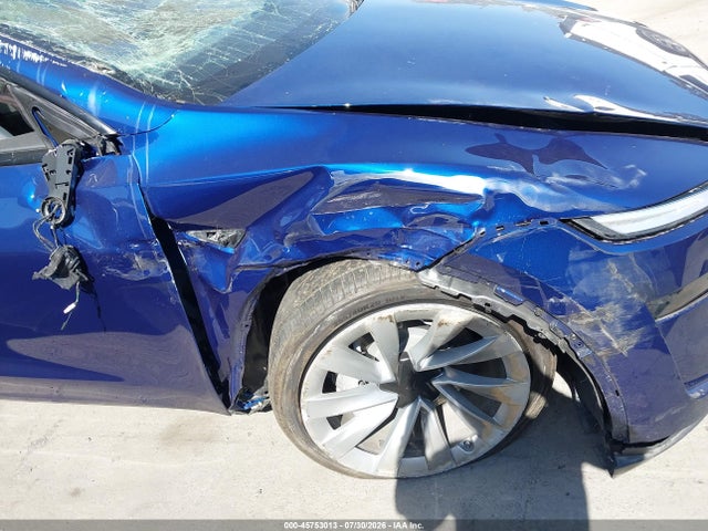 Продаж на аукціоні авто 2026 Tesla Model Y All-wheel Drive/long Range Launch Series/premium All-wheel Drive, vin: 7SAYGDEE8TF454841, номер лоту: 45753013