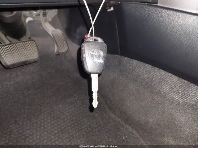 Toyota RAV4 LE 2016 JTMZFREV1GJ089869 Image 11