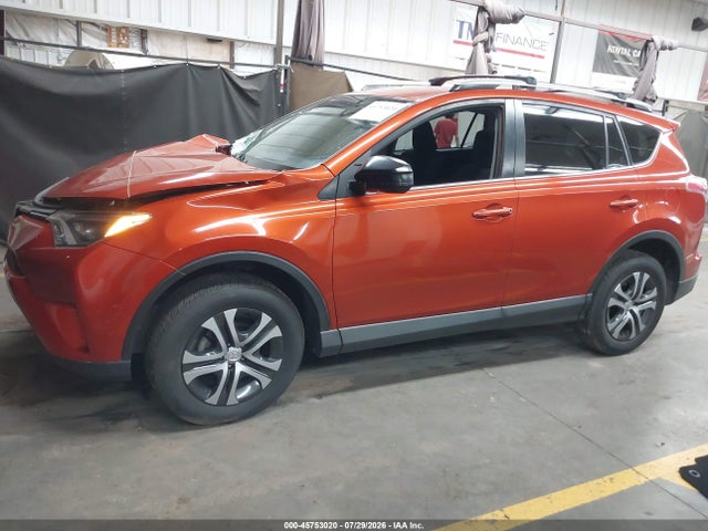 Toyota RAV4 LE 2016 JTMZFREV1GJ089869 Image 14