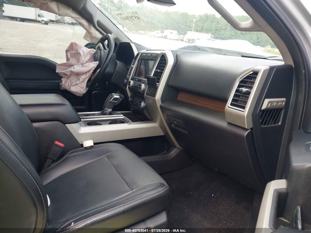 Продаж на аукціоні авто 2017 Ford F-150 Lariat, vin: 1FTFX1EG4HFA00853, номер лоту: 45753041